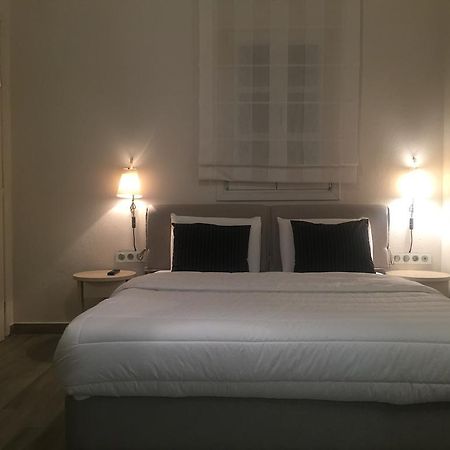 Klities Guest House Polýgyros Екстериор снимка