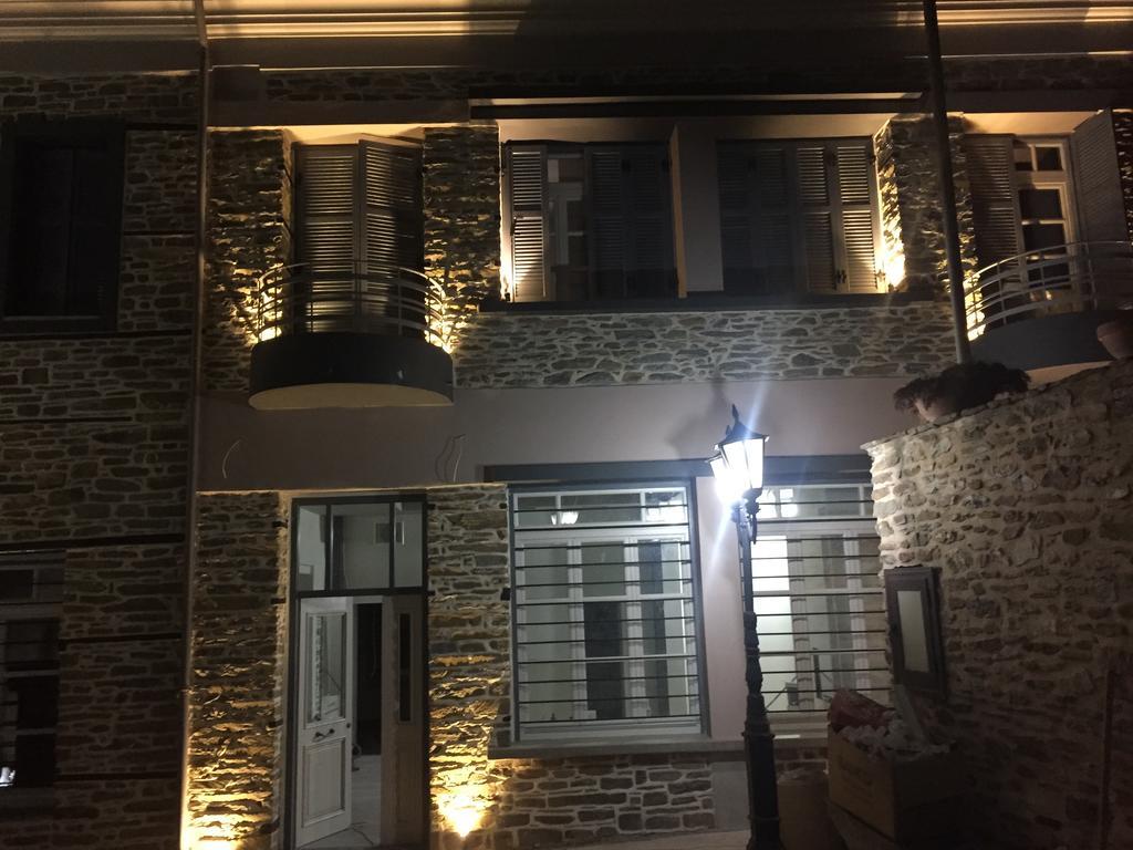 Klities Guest House Polýgyros Екстериор снимка
